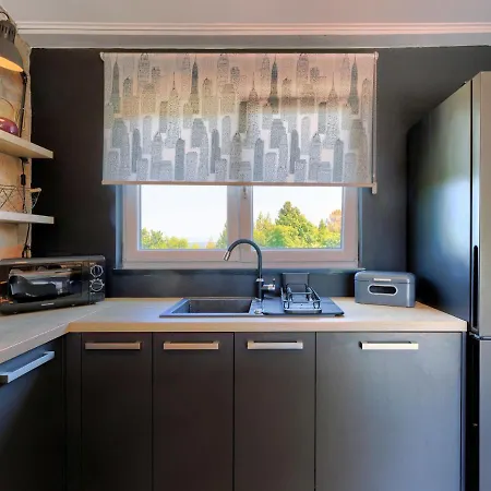 Lady Di By Interhome *